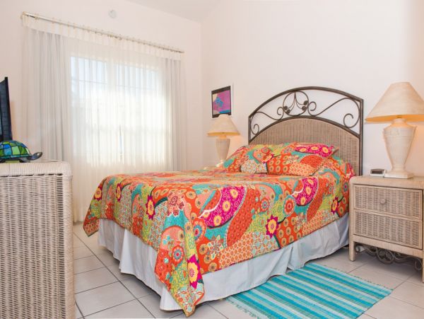 Cayman Islands Condo 966259