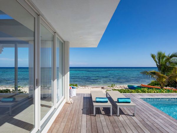 Luxurious 3-Bedroom Beachfront Villa in North Side, Grand Cayman