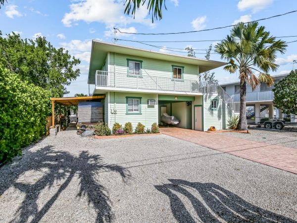 Partial Oceanview Key Largo Vacation Home