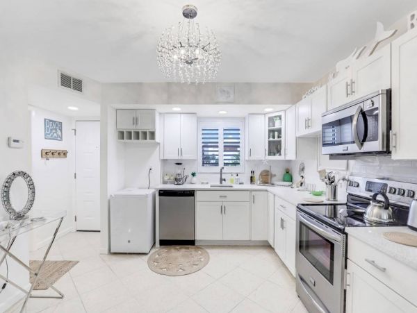 Marco Island Vacation Condo Sleeps 5 Guests