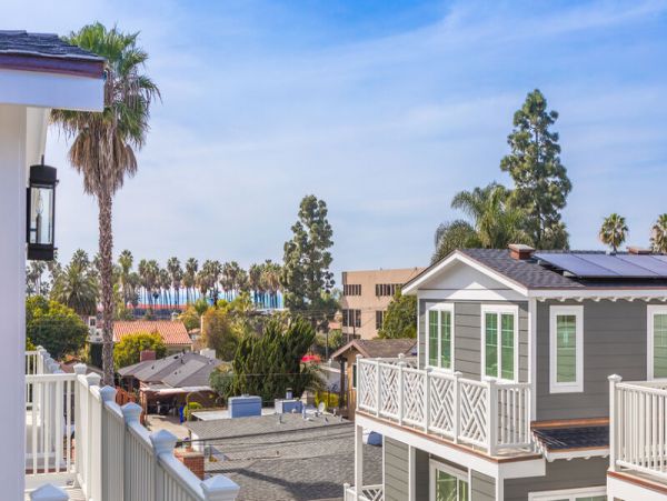 La Jolla Vacation Rental Home Short Walk to Beach Sleeps 12