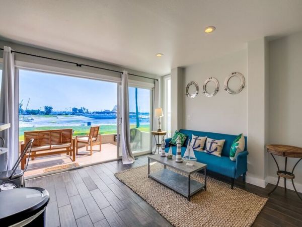 On Bay Mission Beach Vacation Home Four Bedroom