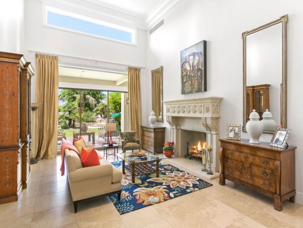 Luxury. Six Bedroom Rental Home in Rancho Mirage