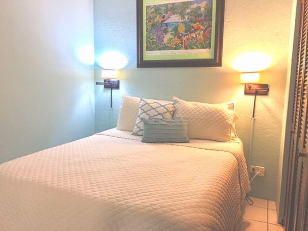 St. Thomas Condo 966280
