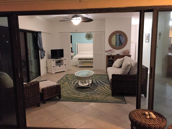 St. Thomas Condo 966284