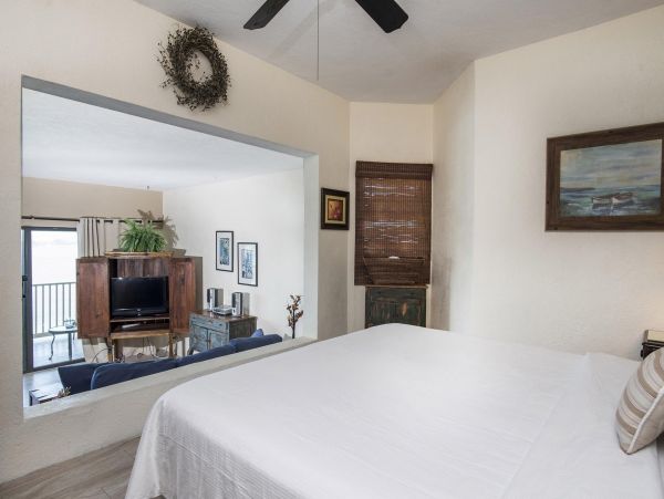 St. Thomas Condo 966303