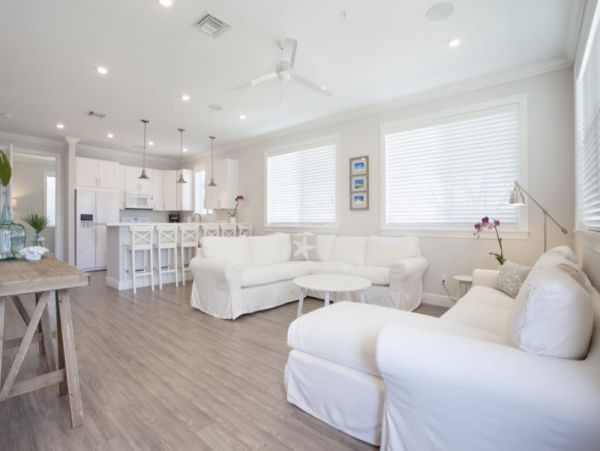 ISLAMORADA 3 BEDROOM HOME