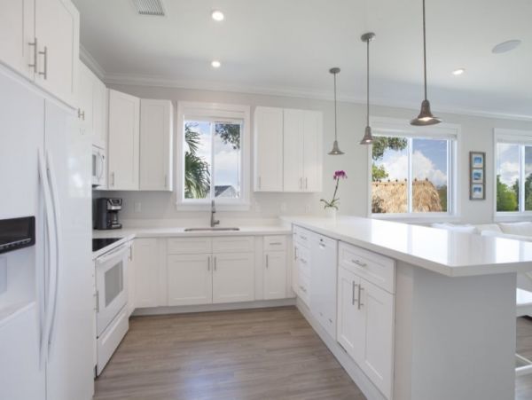ISLAMORADA 3 BEDROOM HOME