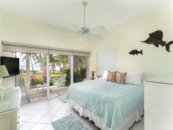Lovely Two Bedroom Islamorada Vacation Rental on Water
