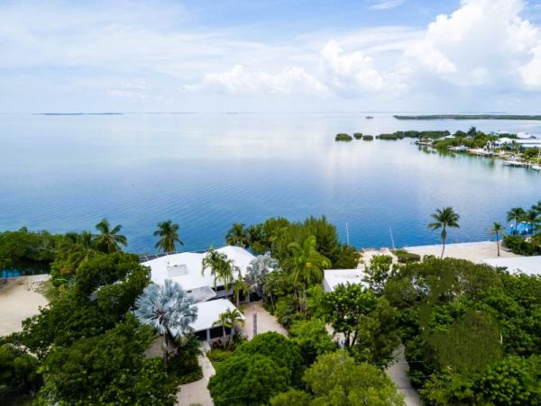 Plantation Key Vacation Rental with Private Dock - Four Bedroom Florida Keys Home