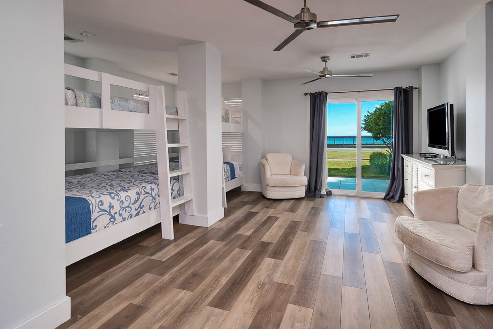 Renovated Vacation Home in Miramar Beach Sleeps 21 Guests