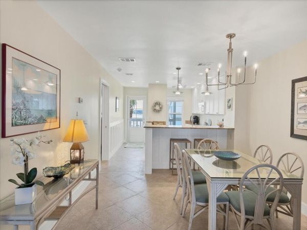 Waterfront Vacation Rental Boca Grande Condo with Boat Slip