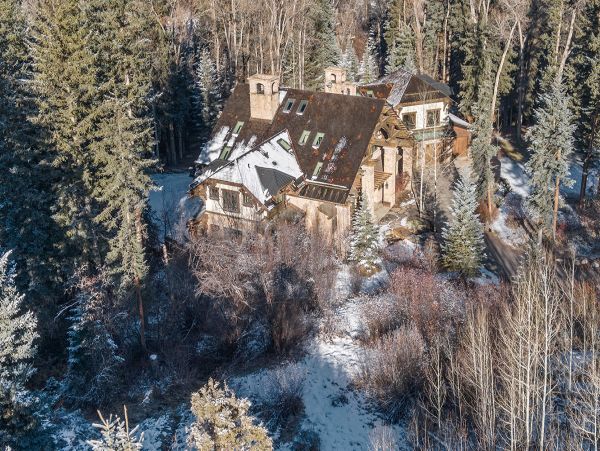 Luxury Mountain View Avon Vacation Villa Five Bedrooms