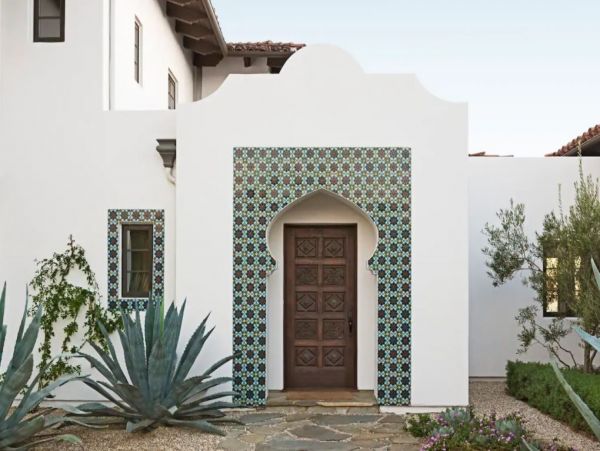 Magnificent Malibu luxury  Three Bedrooms Pool Views