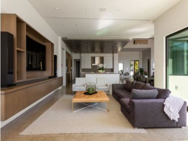 On Beach Private Pool Luxury Malibu Vacation Home