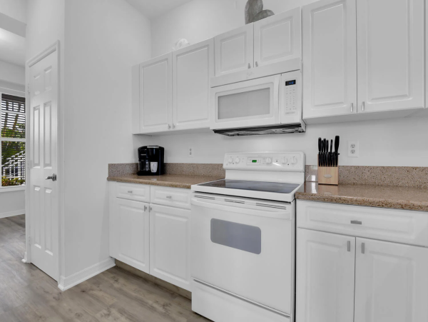 Stylish Golf Course Condo with Scenic Views & Resort Amenities