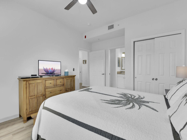 Stylish Golf Course Condo with Scenic Views & Resort Amenities