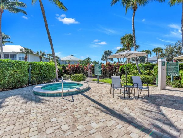 Stylish Golf Course Condo with Scenic Views & Resort Amenities