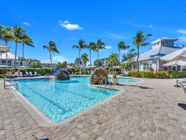 Stylish Golf Course Condo with Scenic Views & Resort Amenities