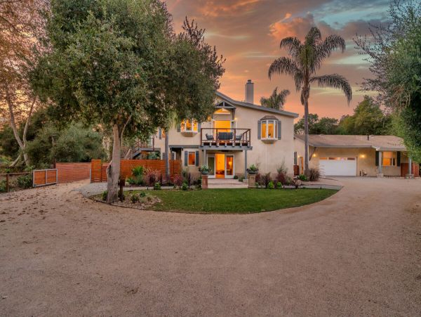 Six Bedroom Montecito Vacation Home with Spa + Guest House