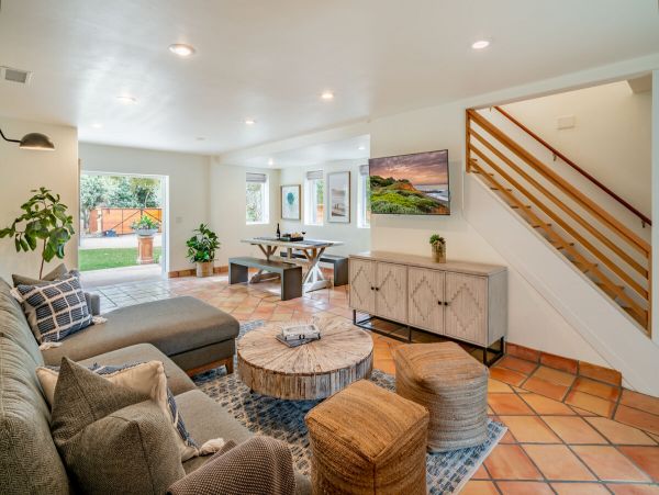 Six Bedroom Montecito Vacation Home with Spa + Guest House