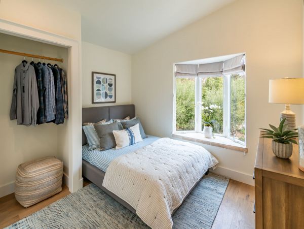 Six Bedroom Montecito Vacation Home with Spa + Guest House