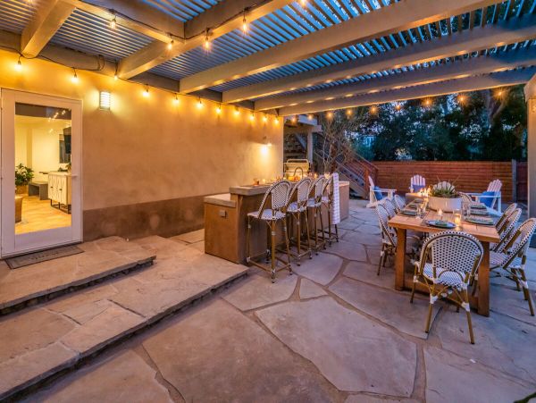 Six Bedroom Montecito Vacation Home with Spa + Guest House