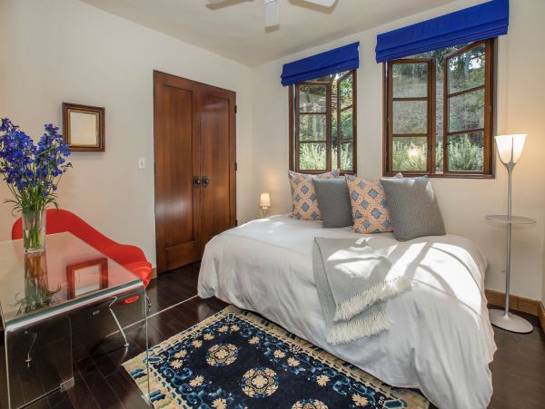 Close to Beach Three Bedroom Vacation Home in Montecito