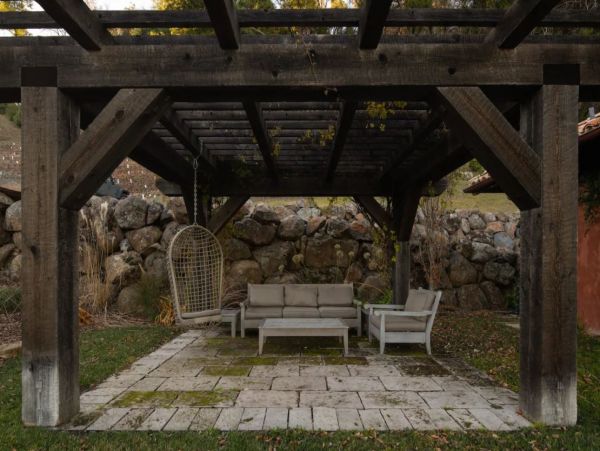 Napa Three Bedroom Mountain View Pool Home