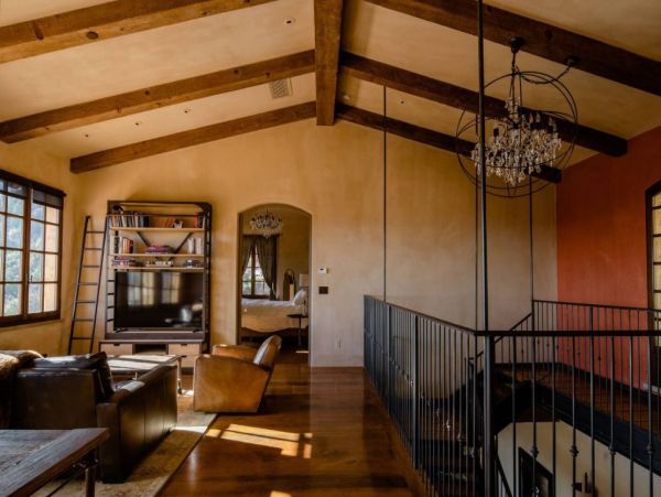 Napa Three Bedroom Mountain View Pool Home