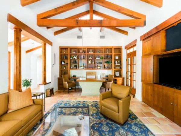 Sonoma Vacation Pool Home Three Bedrooms Mountain Views