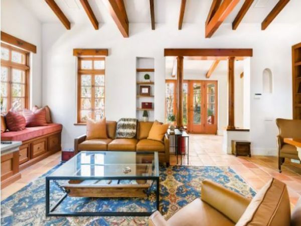 Sonoma Vacation Pool Home Three Bedrooms Mountain Views