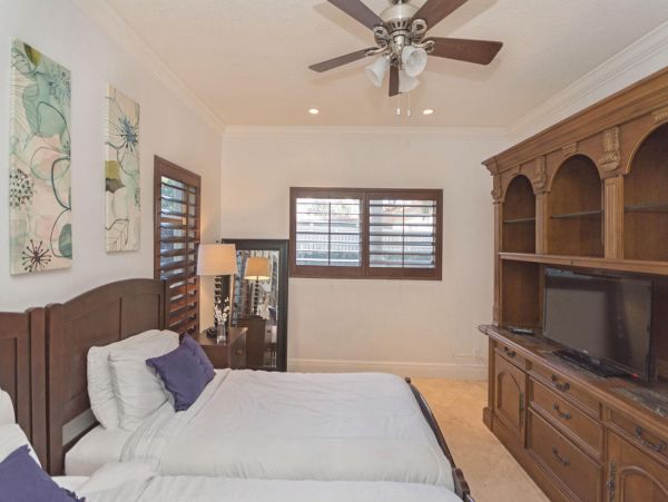 Water View Pompano Beach Vacation Home with Pool & Spa