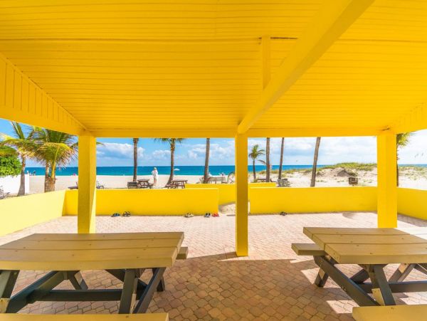 Water View Pompano Beach Vacation Home with Pool & Spa