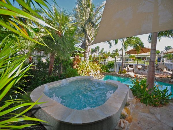 Water View Pompano Beach Vacation Home with Pool & Spa