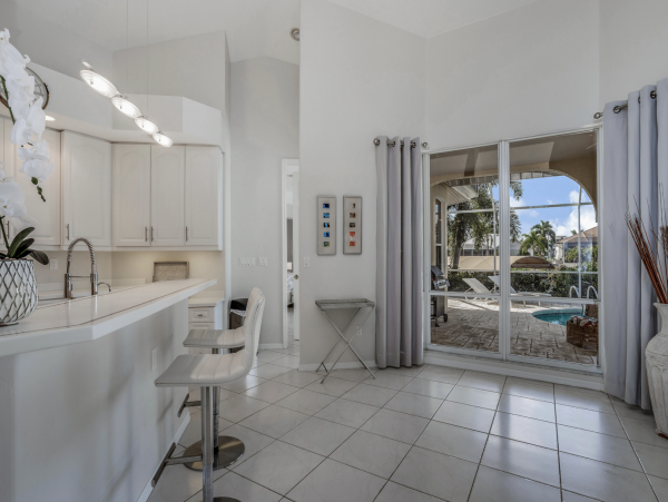 Cape Coral Vacation Rental Home with Pool- 4 Bedroom