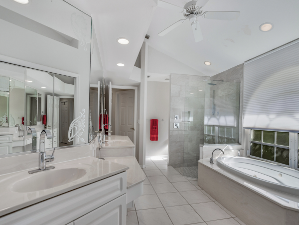 Cape Coral Vacation Rental Home with Pool- 4 Bedroom