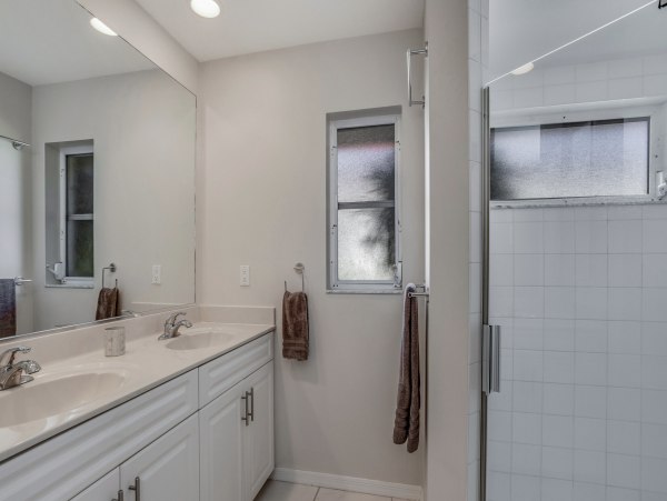 Cape Coral Vacation Rental Home with Pool- 4 Bedroom