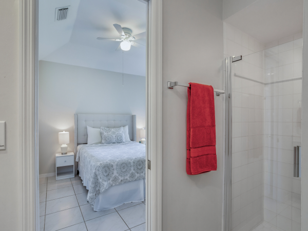 Cape Coral Vacation Rental Home with Pool- 4 Bedroom