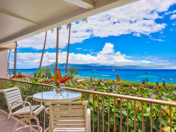 Beachfront Two Bedroom Kaanapali Vacation Rental Condo
