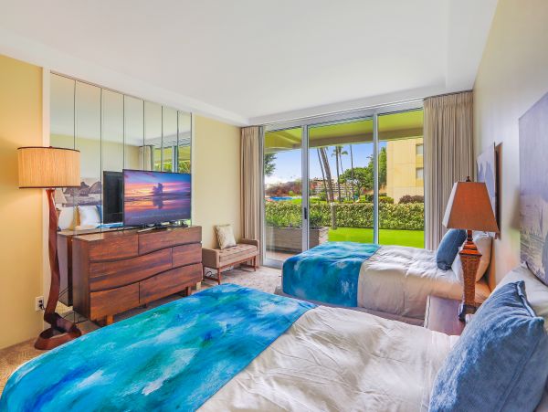 Beachfront Two Bedroom Kaanapali Vacation Rental Condo