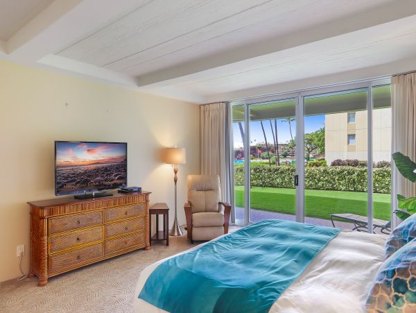 Beachfront Two Bedroom Kaanapali Vacation Rental Condo