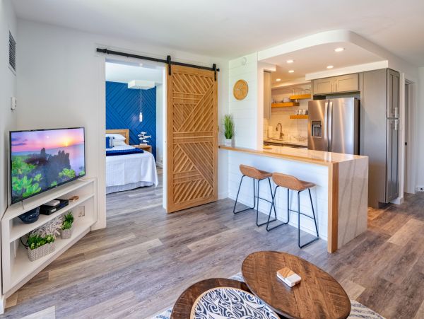 Beachfront  Kihei Condo
