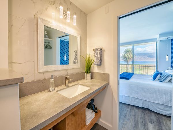 Beachfront  Kihei Condo