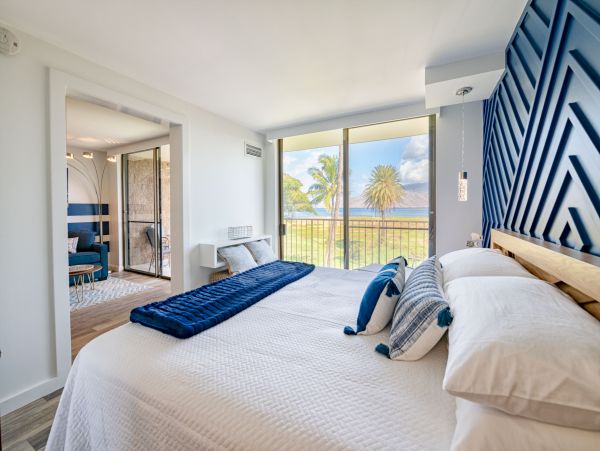 Beachfront  Kihei Condo