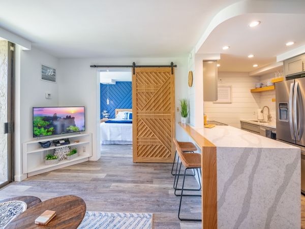 Beachfront  Kihei Condo