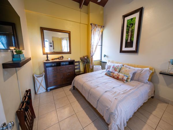 Cozy and Conveniently Located 2-Bedroom Retreat in Kihei