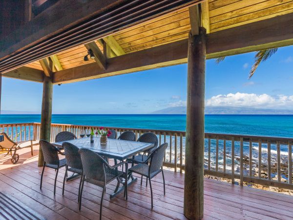 Napili 5 bedroom Oceanfront  Property
