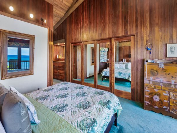 Napili 5 bedroom Oceanfront  Property