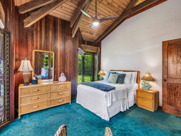 Napili 5 bedroom Oceanfront  Property